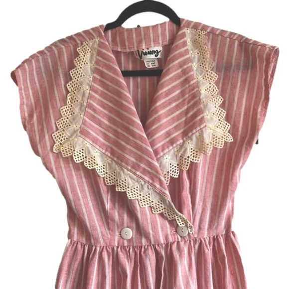 VINTAGE Red & White Stripe Midi Wrap Dress with Lace Collar Summer Dress Made US - Picture 4 of 8